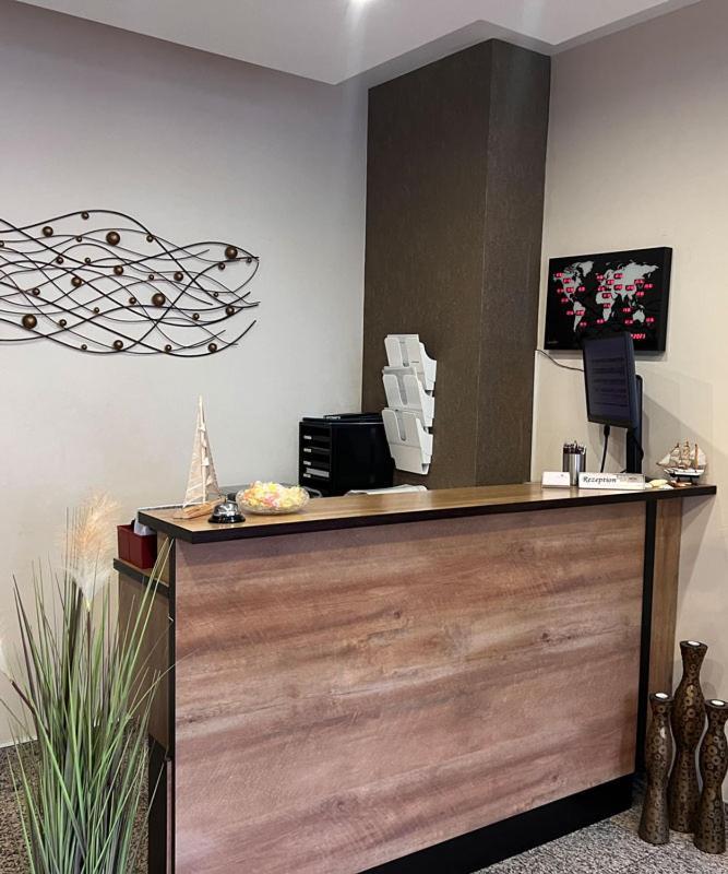 Hotel Dietrichsdorfer Hof Киль Экстерьер фото