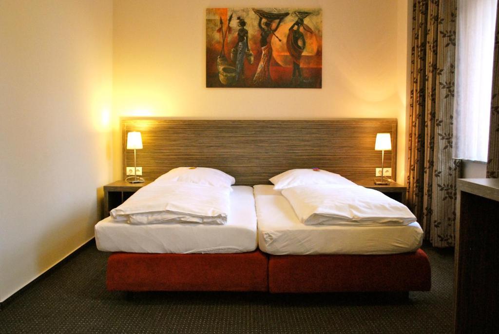 Hotel Dietrichsdorfer Hof Киль Номер фото