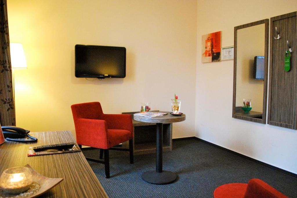 Hotel Dietrichsdorfer Hof Киль Номер фото